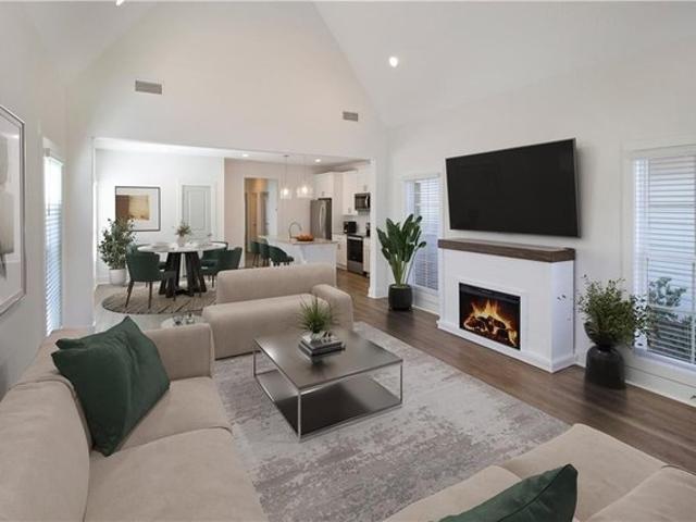 Townhouse for sale in Opelika, Alabama