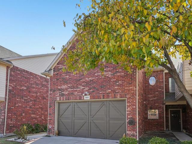 Townhouse for sale in Coppell, Texas