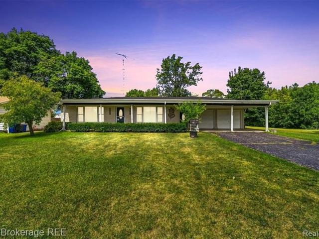 House for sale in Grand Blanc, Michigan