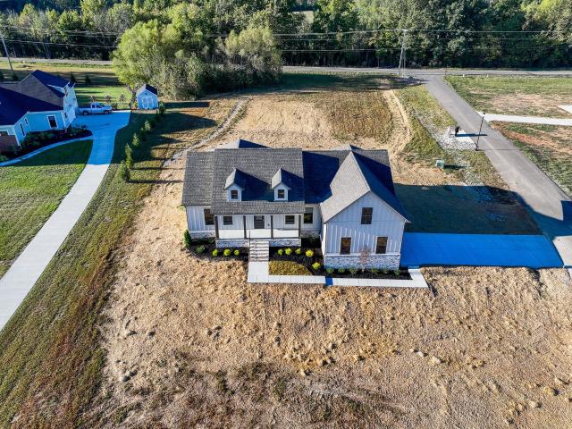House for sale in Greenbrier, Middle Tennessee