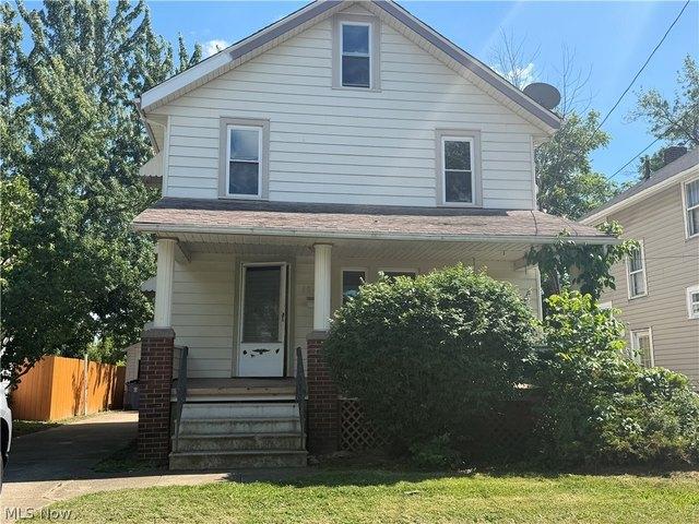 House for sale in Lorain, Ohio