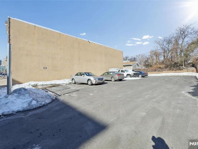 Commercial for sale in Hudson, New Jersey