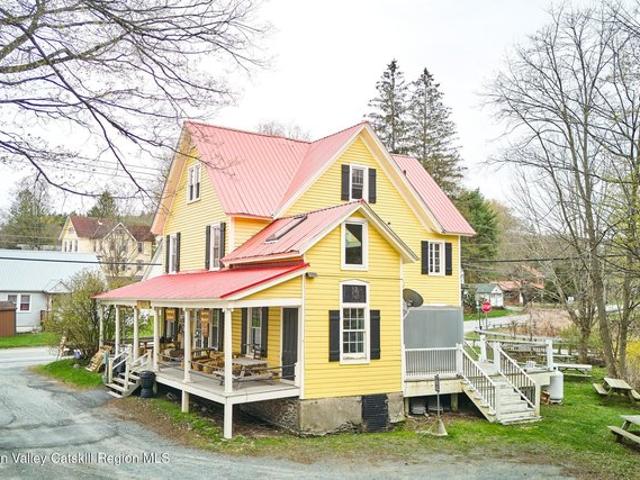 House for sale in Roscoe, New York