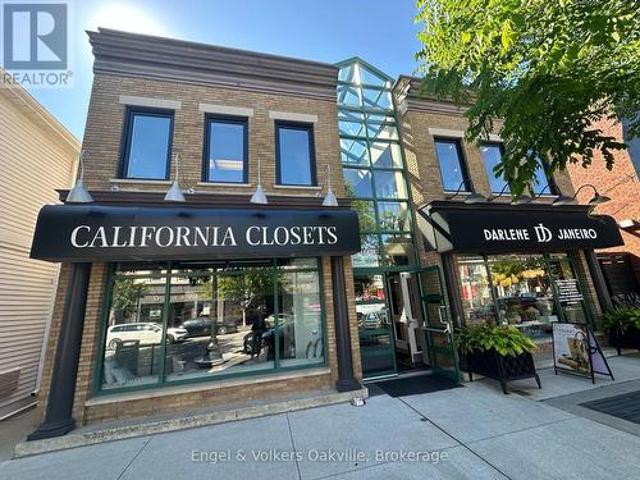 Commercial for rent in Oakville, Ontario