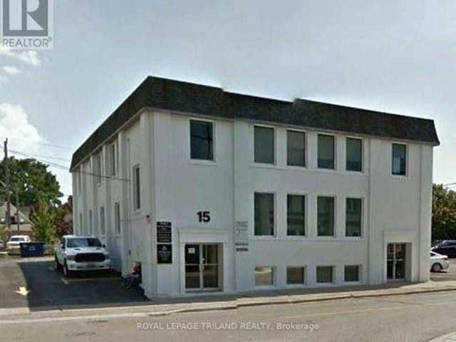 Commercial for rent in St. Thomas, Ontario