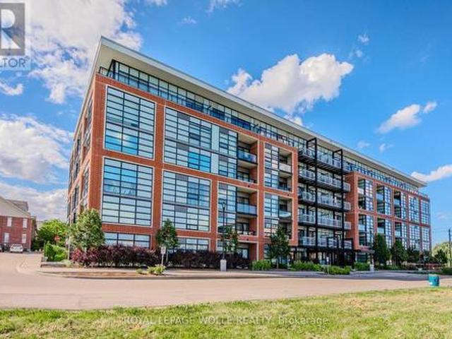 Condo for sale in Kitchener, Ontario