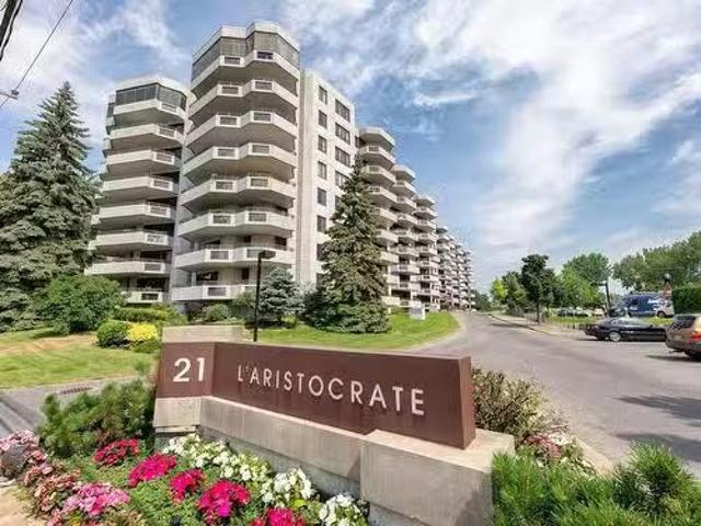 Condo for sale in Pointe-claire