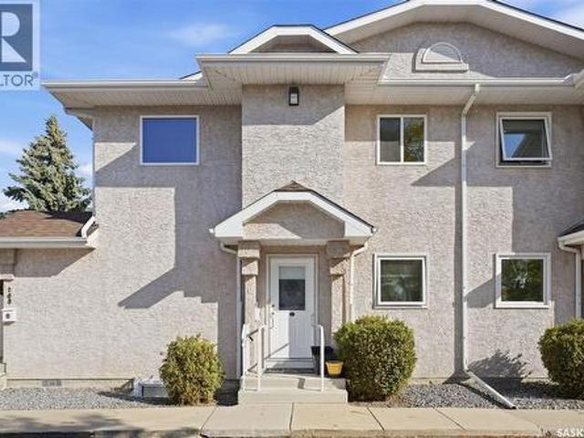 Townhouse for sale in Saskatoon, Saskatchewan
