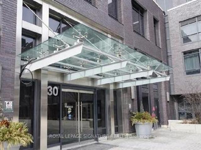 Townhouse for sale in Woburn, Ontario