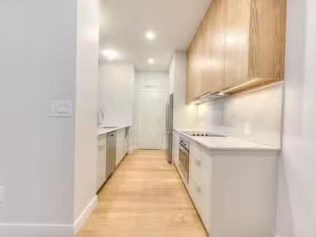 Condo for sale in Chomedey, Quebec