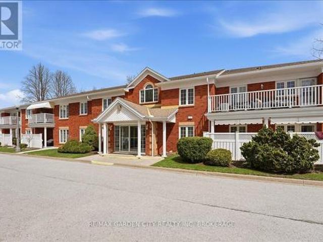 Condo for sale in Niagara, Ontario