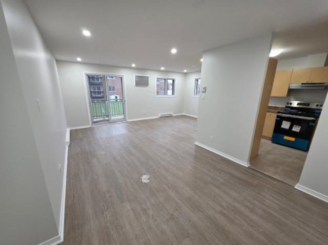 Property for rent in Longueuil, Quebec