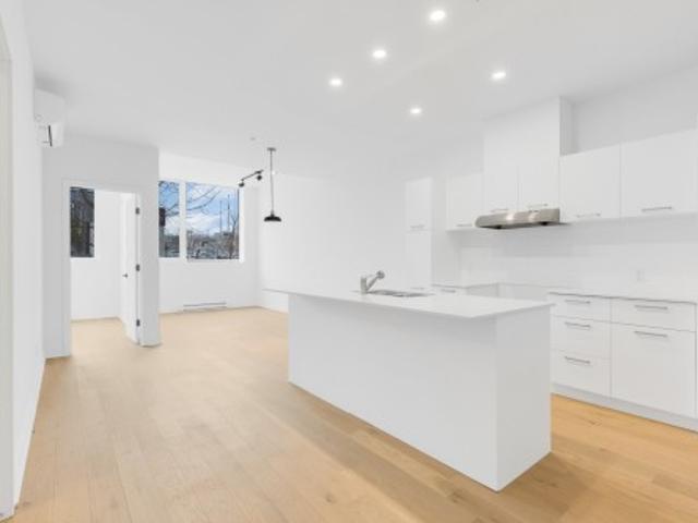Condo for sale in St. Leonard's, Quebec