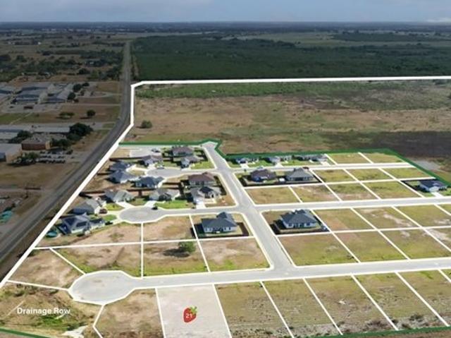 Land for sale in Poteet, Texas