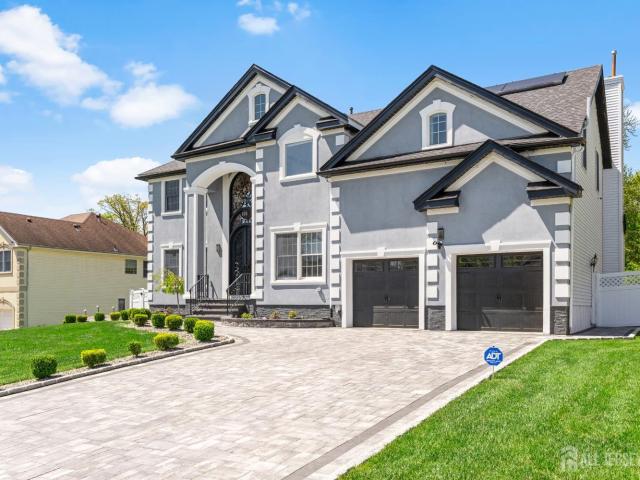 House for sale in Cliffwood, New Jersey
