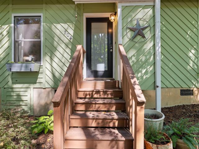 Townhouse for sale in Whispering Hills, Carrboro