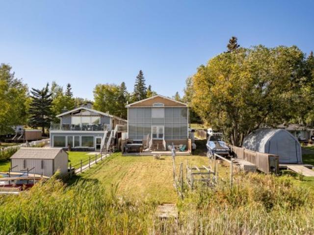 House for sale in Alberta