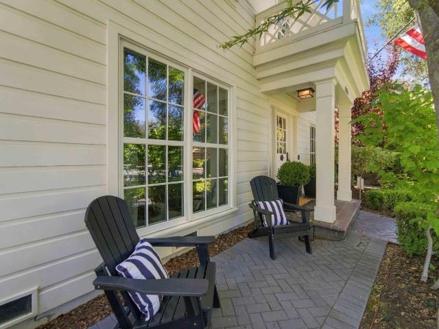 House for sale in Creekside Village, Los Gatos