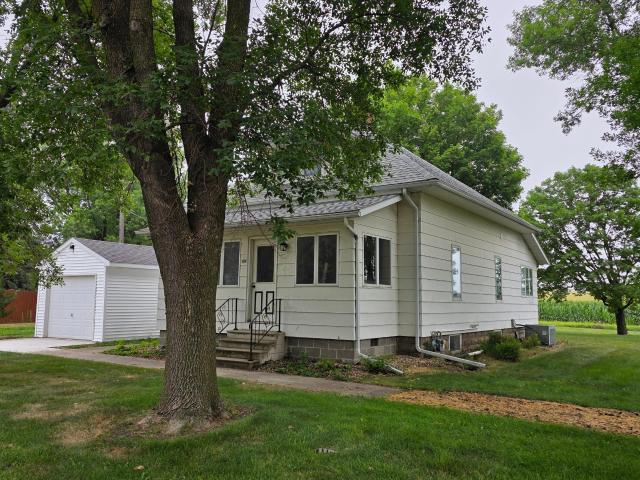 House for sale in Ihlen, Minnesota