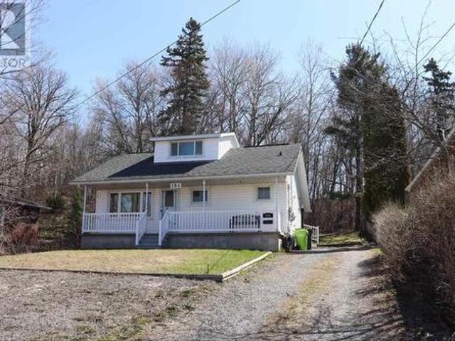 House for sale in Sault Sainte Marie, Ontario