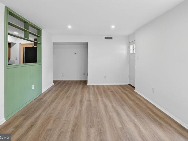 Condo for sale in Virginia