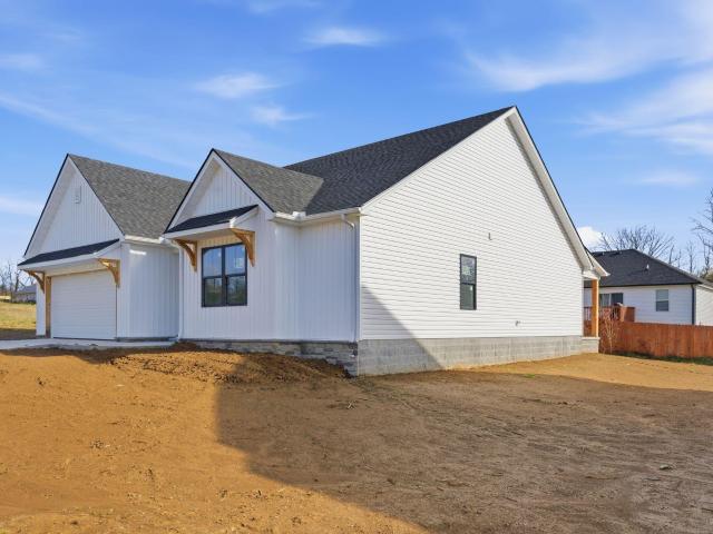 House for sale in Stamping Ground, Kentucky