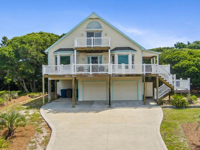 House for sale in Emerald Isle, North Carolina