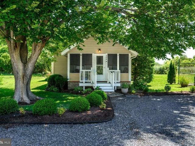 House for sale in Oxford, Maryland