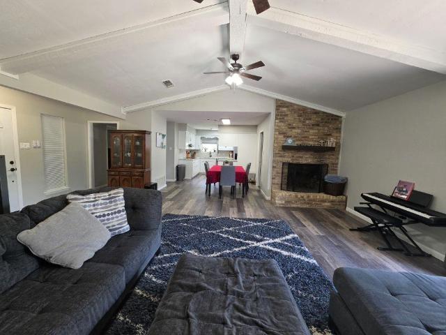 House for sale in Hewitt, Texas