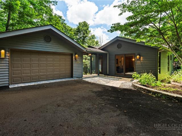 House for sale in Avery, North Carolina