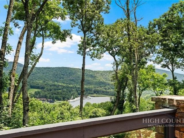 House for sale in Avery, North Carolina