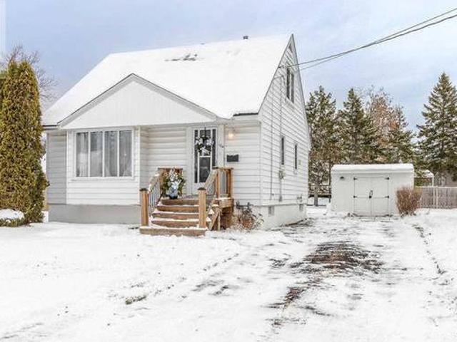 House for sale in Sault Sainte Marie, Ontario