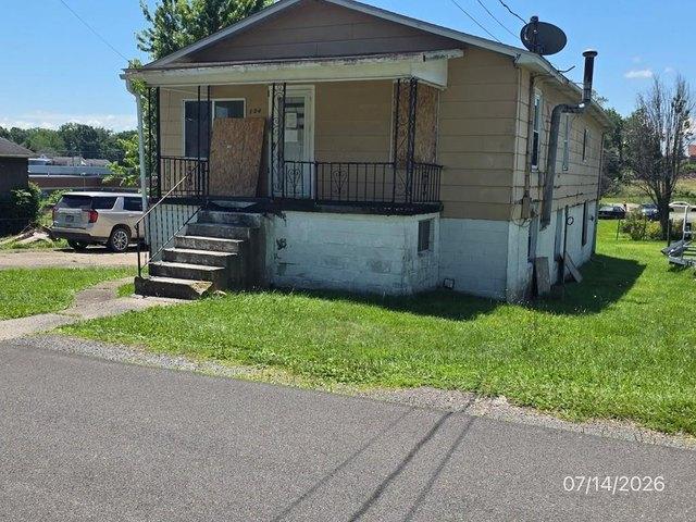House for sale in Beckley, West Virginia