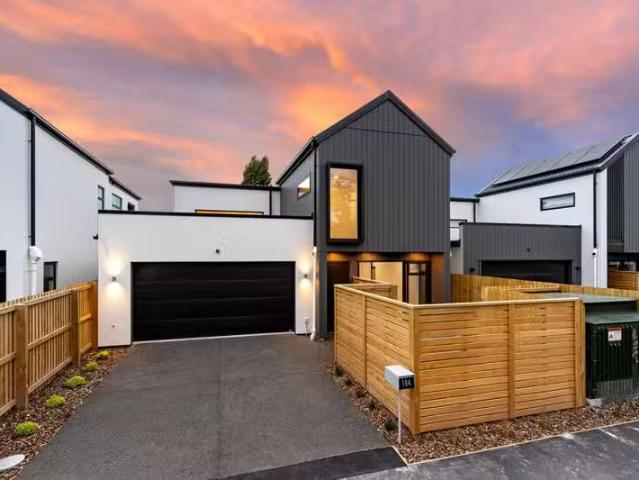 House for sale in Heathcote, Canterbury