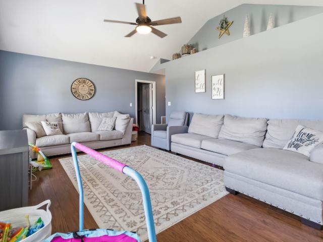 House for sale in Science Hill, Kentucky