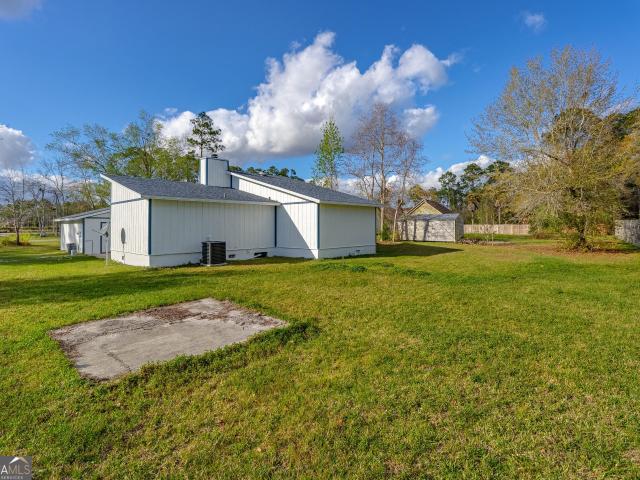 House for sale in White Oak, Georgia