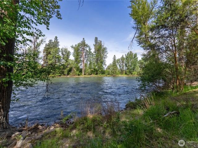 House for sale in Winthrop, Washington