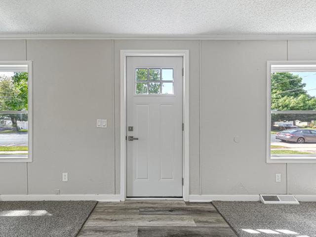 House for sale in Dodge Center, Minnesota