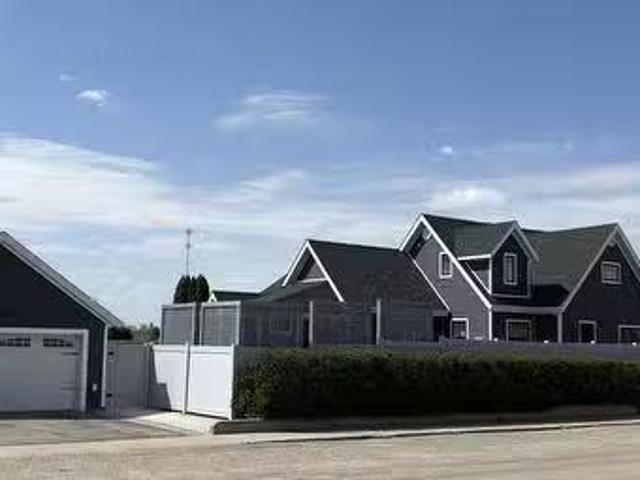 House for sale in Nipawin, Saskatchewan