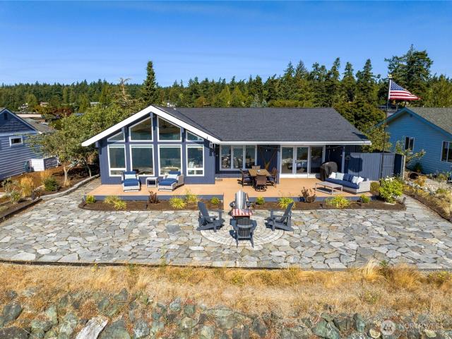 House for sale in La Conner, Washington