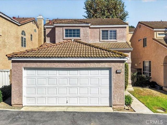 Townhouse for sale in La Puente, Los Angeles County