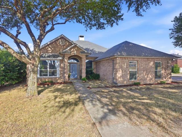 House for sale in Ellis, Texas