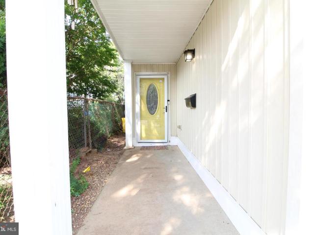 Townhouse for sale in Trenton