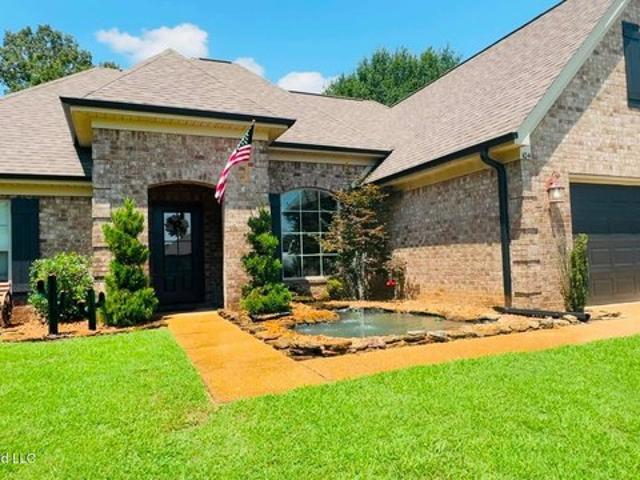 House for sale in Senatobia, Tate County