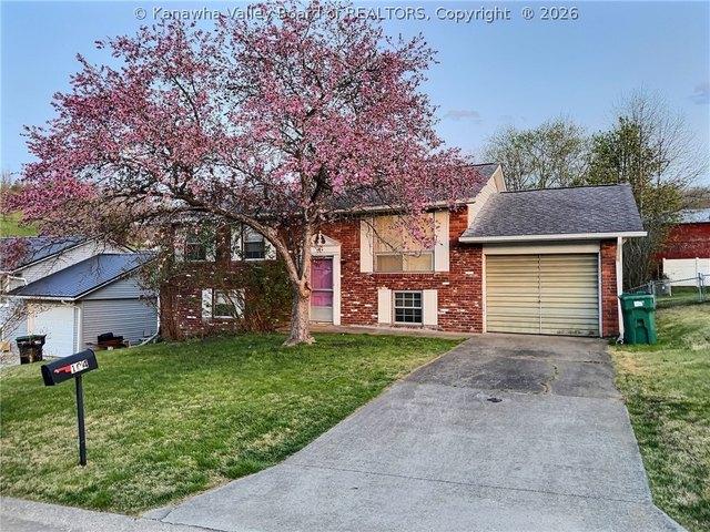 House for sale in Poca, West Virginia