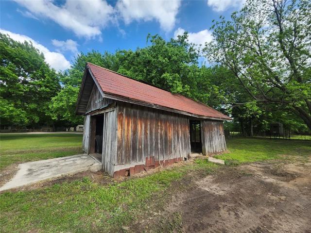 Property for sale in Sadler, Texas
