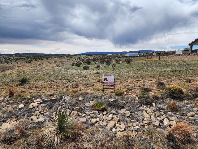 Land for sale in Edgewood, Santa Fe County