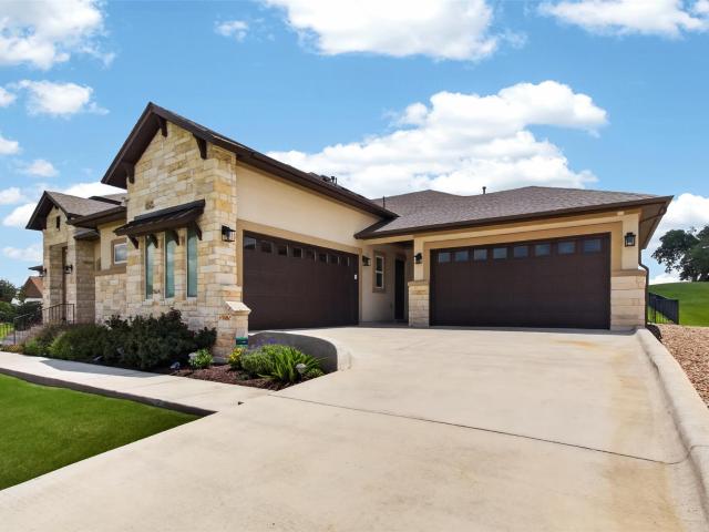 House for sale in Kingsland, Texas