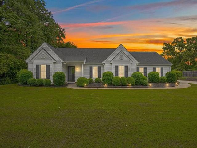 House for sale in Pickens, South Carolina