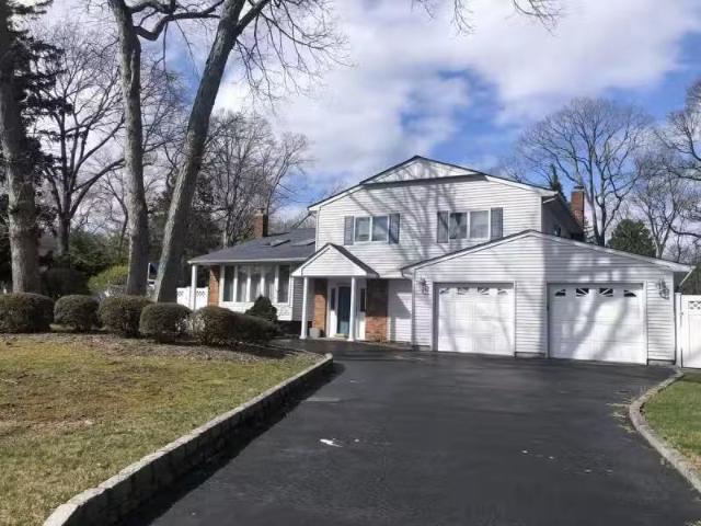 House for rent in Long Island City